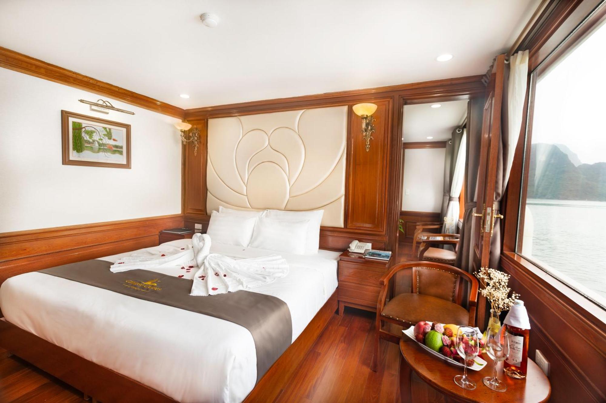 Le Journey Elegance Cruise Hotel Ha Long Eksteriør billede