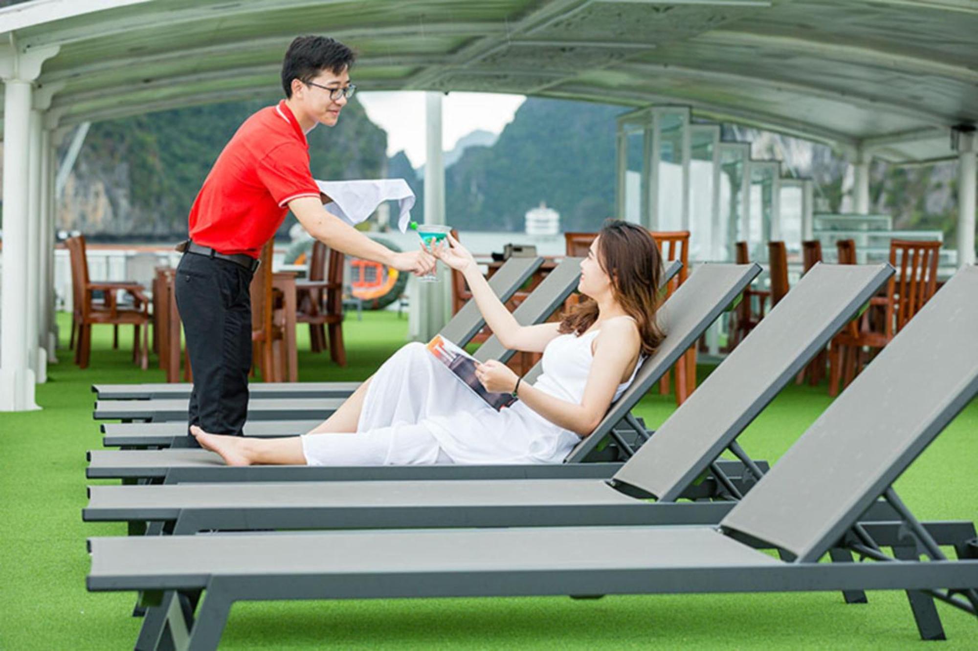 Le Journey Elegance Cruise Hotel Ha Long Eksteriør billede
