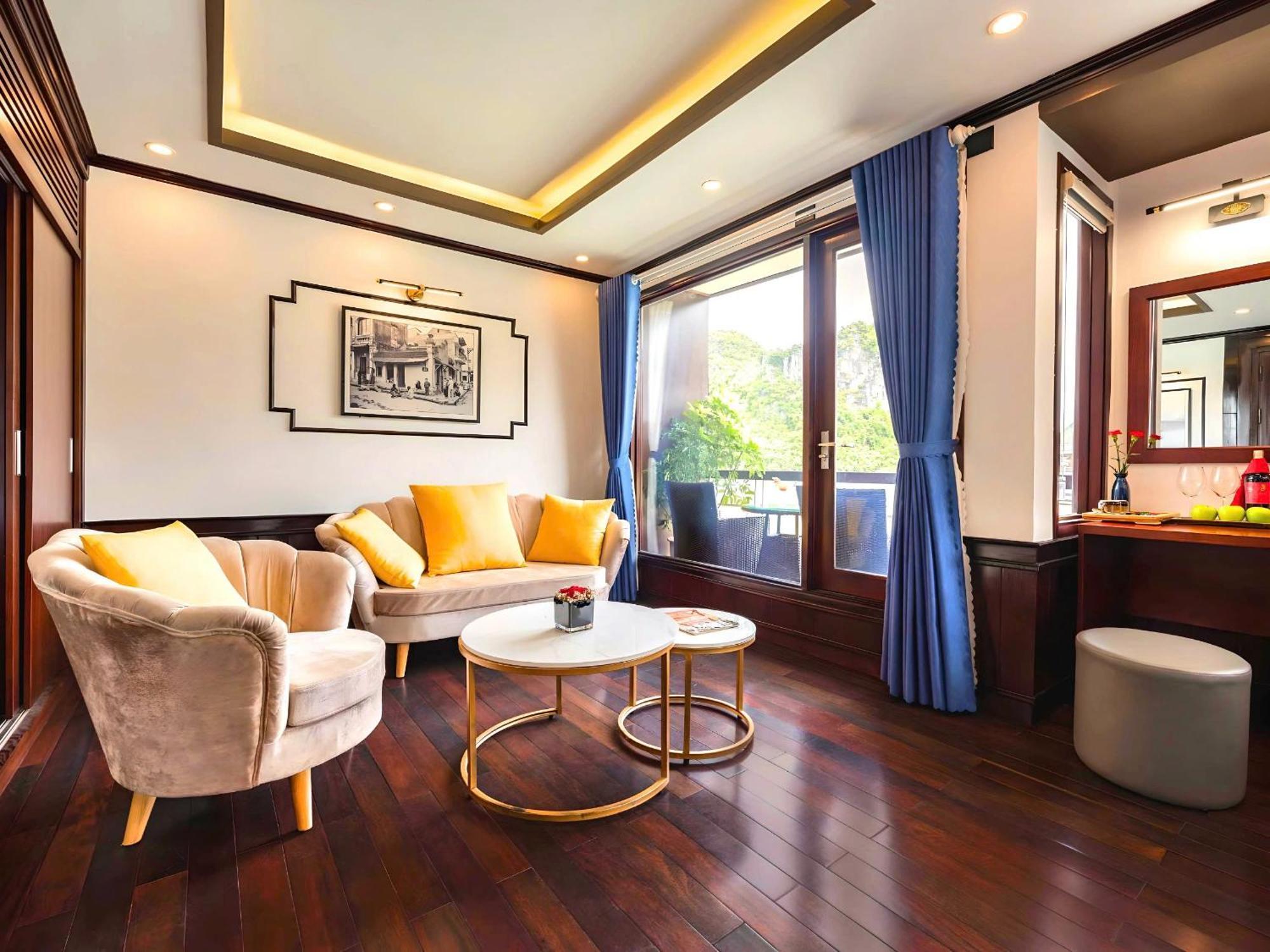 Le Journey Elegance Cruise Hotel Ha Long Eksteriør billede