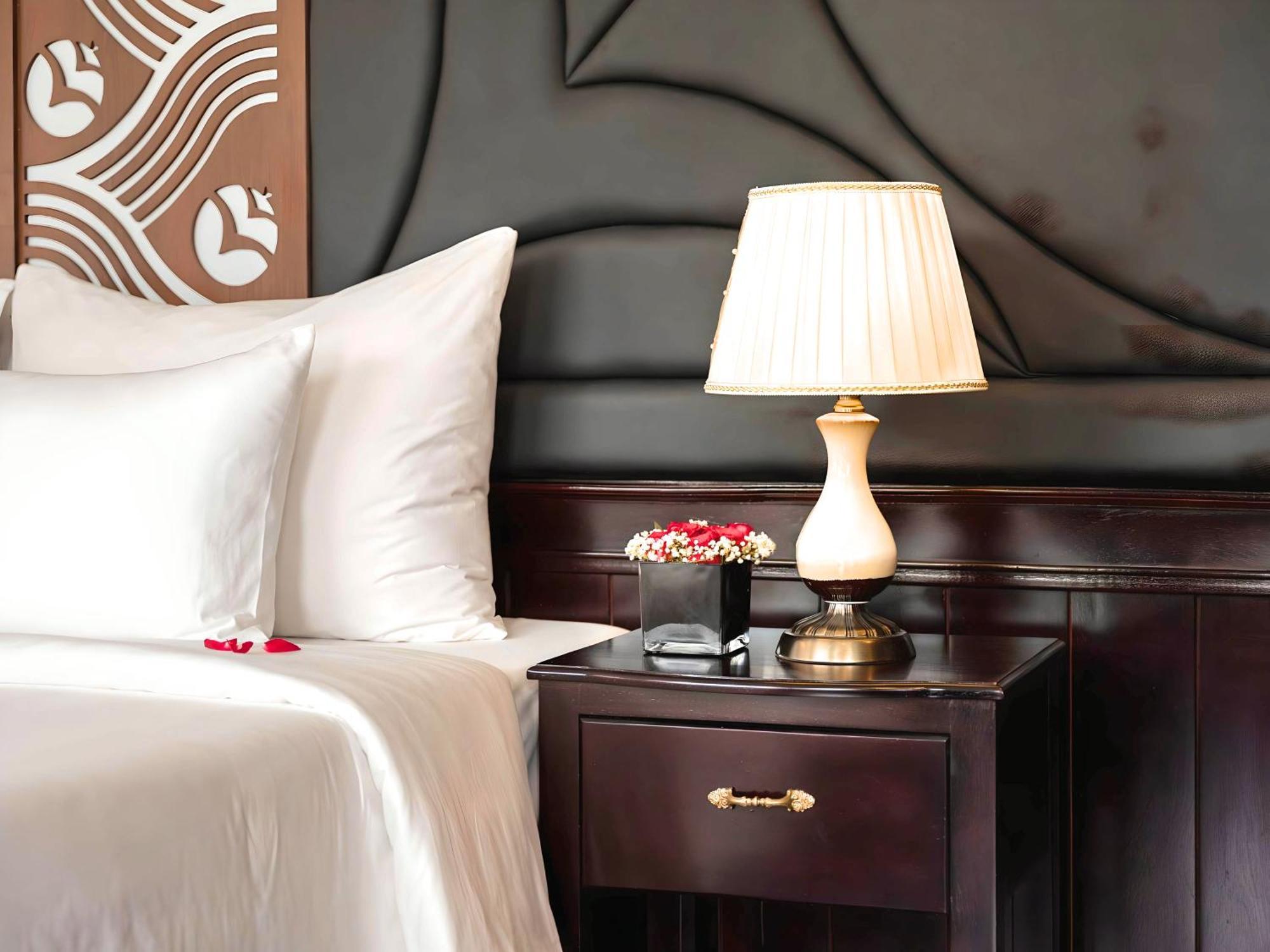 Le Journey Elegance Cruise Hotel Ha Long Eksteriør billede